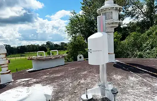 MethaneTrack™ endpoint mounted on tank near thief hatch