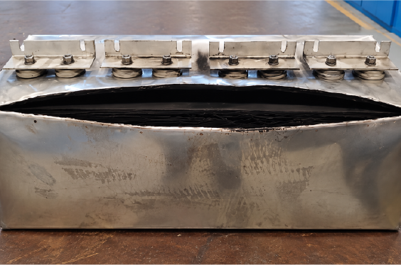Case_Study_Rail_Capacitor_Step_1_Failed_Capacitor